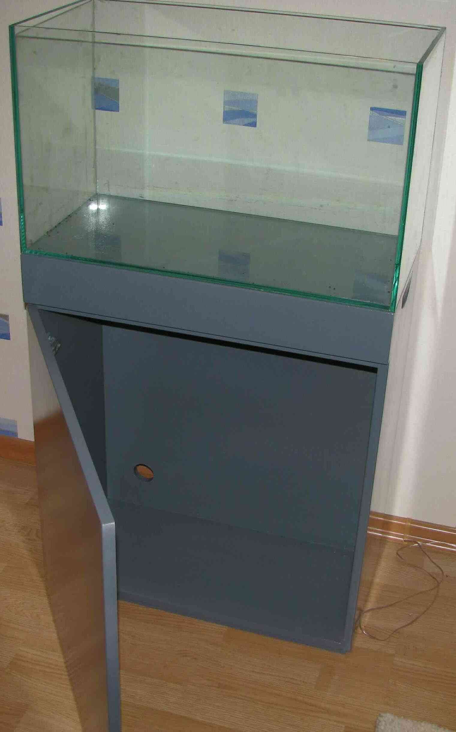 front1.jpg